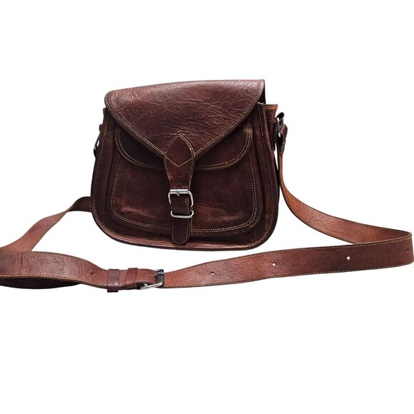 Komal Passion Brown Leather Crossbody Saddle Bag Buckle Closure Adjustable Strap - Picture 2 of 12